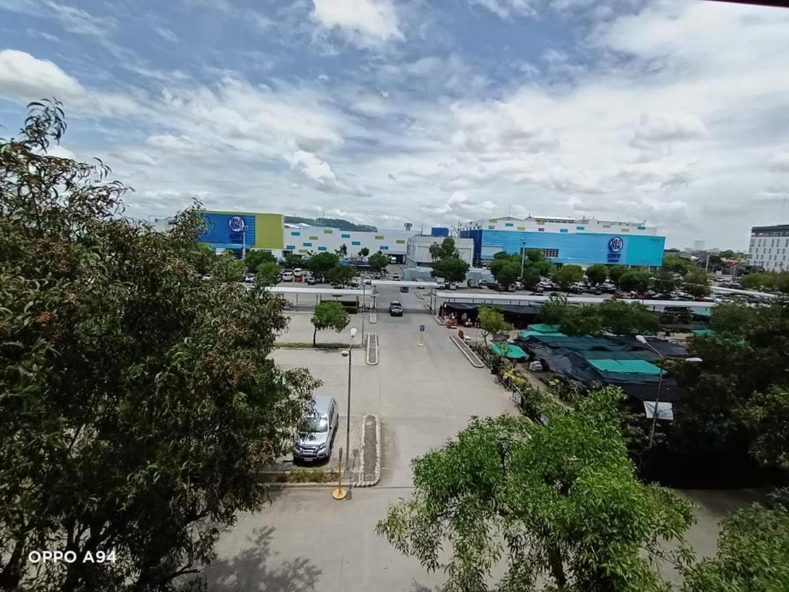 Davao 2Br One Oasis Beside Sm Mall-Wifi エクステリア 写真